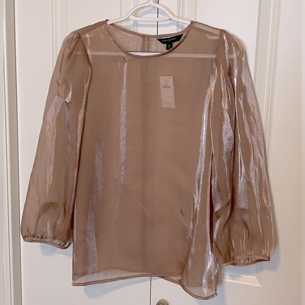 NWT Banana Republic sheer shiny top in champagne beige